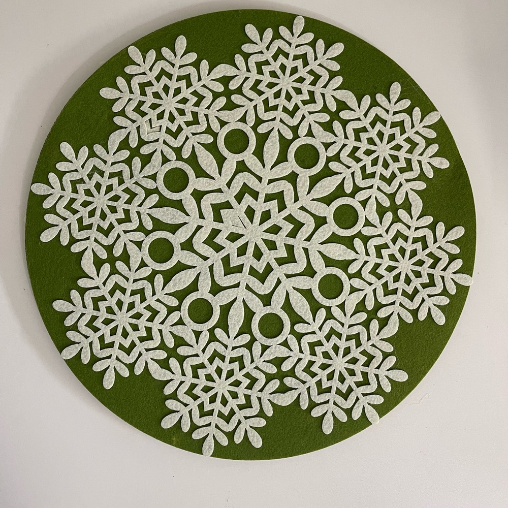 Snowflake Placemats
